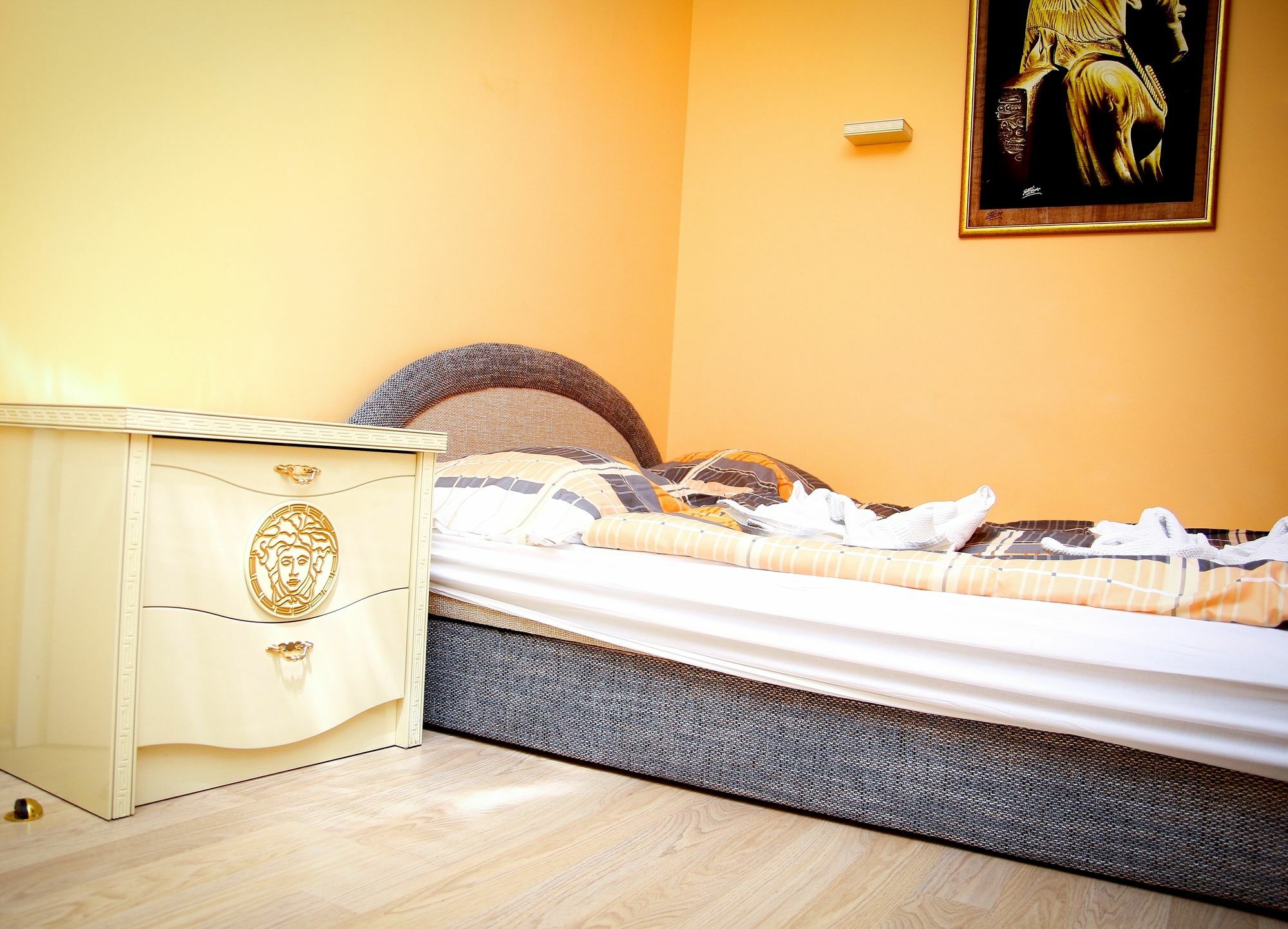 Club 218 Wellness Petra Apartman Шиофок Экстерьер фото